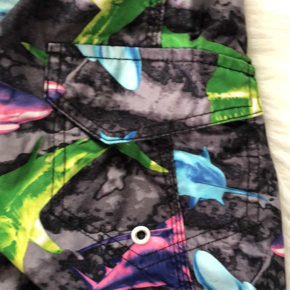 Boys shark print swim trunks - Picture 6 of 6